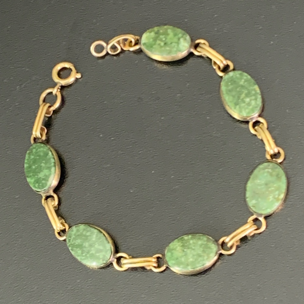 Vintage 1/20 12k Gold Filled Green Jade Link Bracelet  7.1/2” /. 9 grams